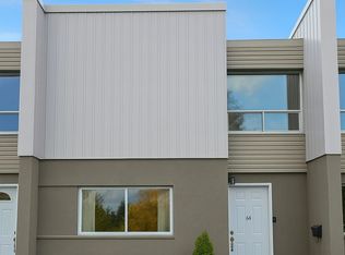 3 Lexington Ave #64, Toronto, ON M9V 2G4