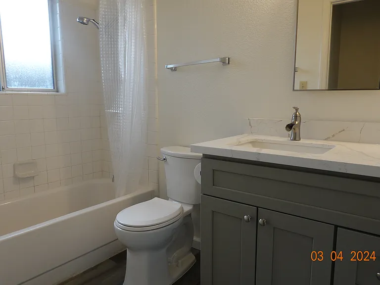 113 Cedar St #2 — Photo 13