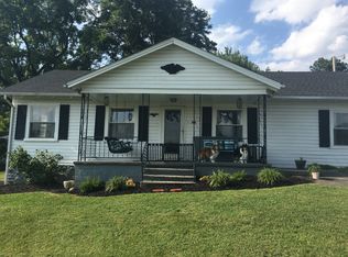 207 Old Siam Rd, Elizabethton, TN 37643