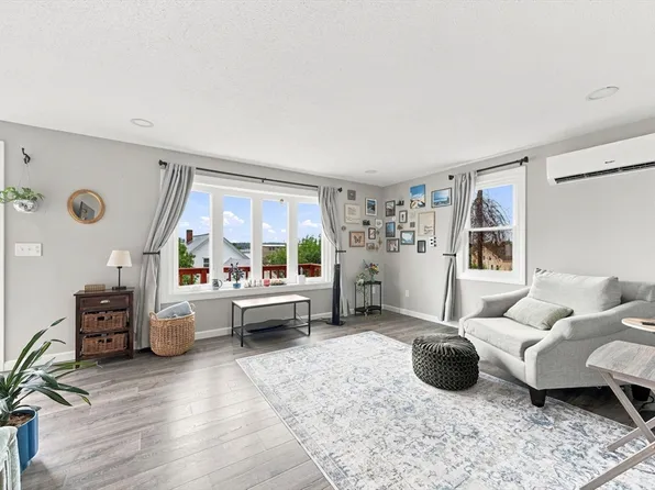 44 Danis St #C, Fall River, MA 02720