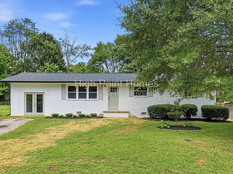 508 Hiawatha Cir