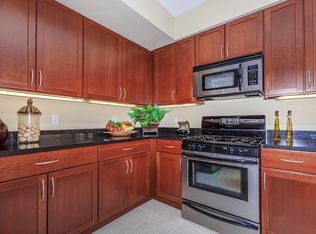 177 Market St #410, Westlake, OH 44145