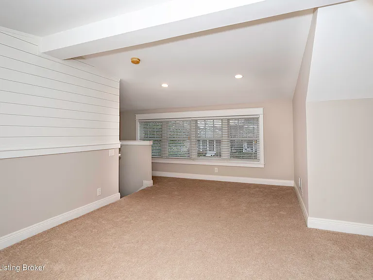 9506 Gerardia Ln — Photo 39