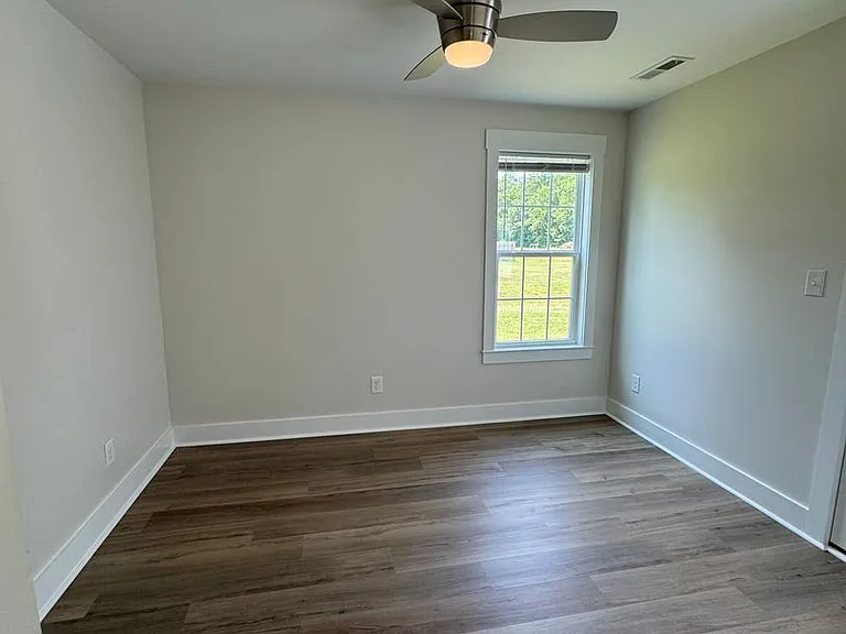 503 Pecan Tree Ln — Photo 18
