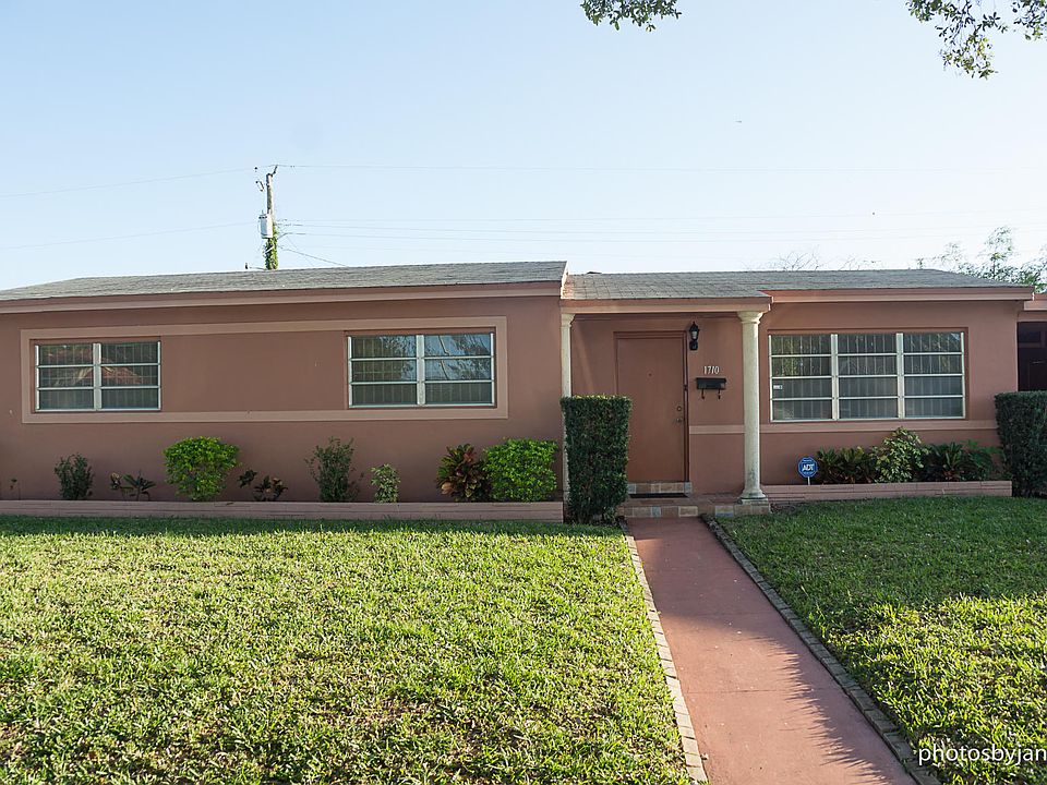1st image of 1710 NW 185th St