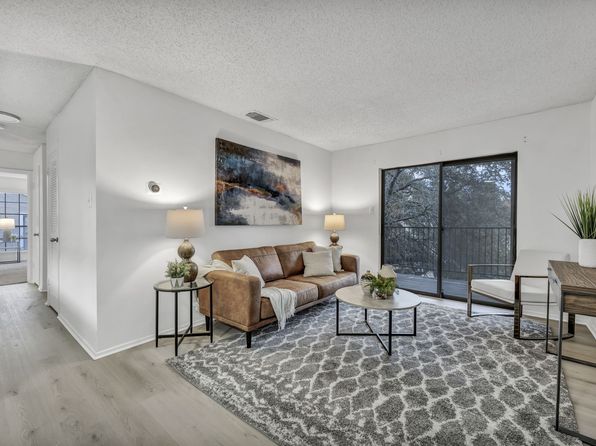 16465 Henderson Pass APT 733