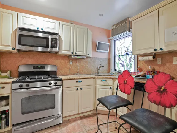 342 93rd Street image 9 of 35