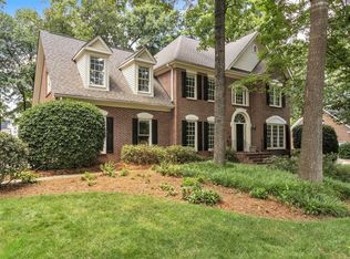 10 Woodstone Dr, Simpsonville, SC 29681