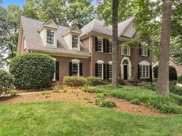 10 Woodstone Dr, Simpsonville, SC 29681