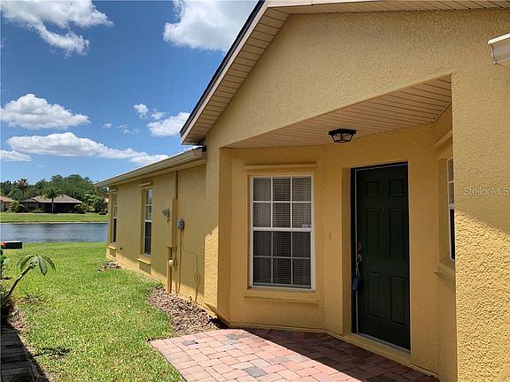 2nd image of 710 Vineyard Way