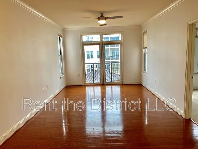 1391 Pennsylvania Ave SE #420 — Photo 4