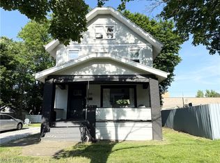 869 Berwin St, Akron, OH 44310
