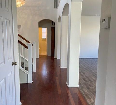 3rd image of 25262 Michele Ln