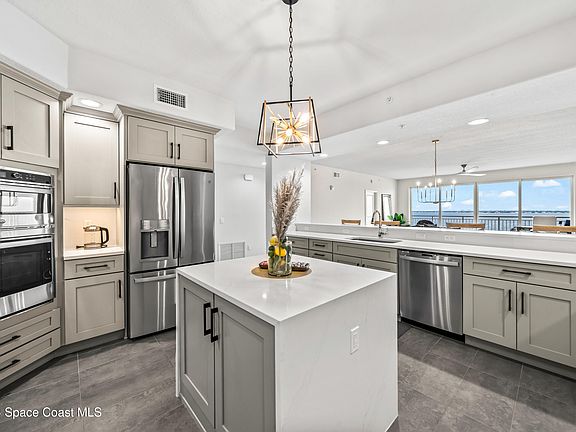 3rd image of 1465 S Harbor City Blvd #702