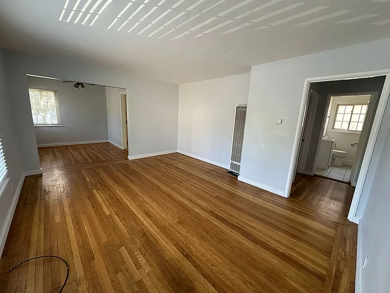 4370 Fleming Ave #A — Photo 2