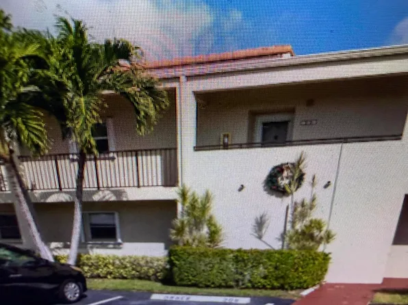 2528 S Boundbrook Dr #205, Palm Springs, FL 33406