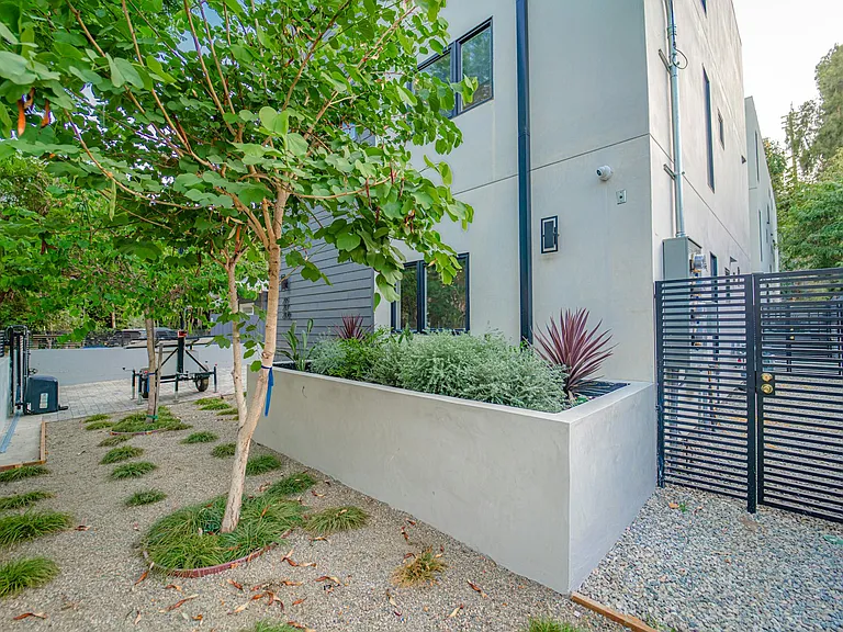 2115 Holly Dr #2115 — Photo 67