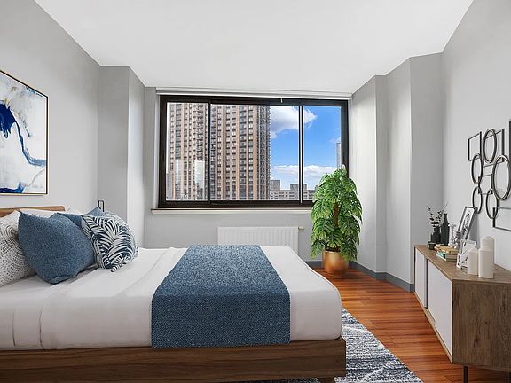 5th image of 2000 Broadway APT 25E