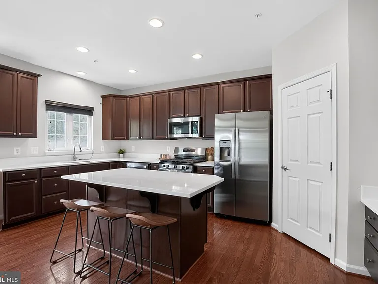 2624 Saint Marys View Rd — Photo 10