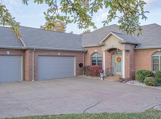 2110 Duffers Ln, Evansville, IN 47725