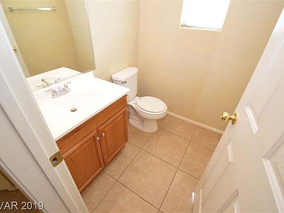 4th image of 7692 Hampton Cove Ln