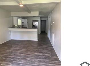 824 Chestnut St, La Marque, TX 77568
