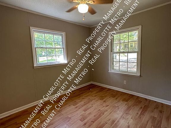3rd image of 610 N Weldon St APT A