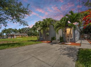 1951 NW 58th St, Miami, FL 33142