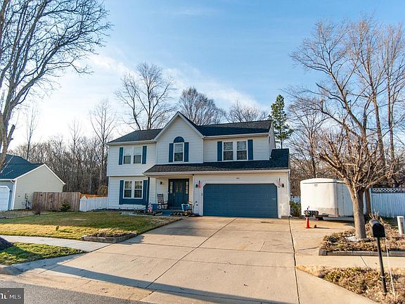 2nd image of 2111 Robert Bowie Dr