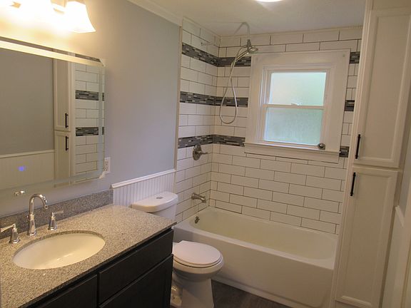 3rd image of 4866 Richland Ave