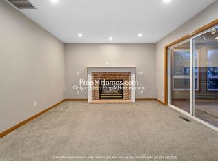 11328 SE Ogden St, Portland, OR 97266