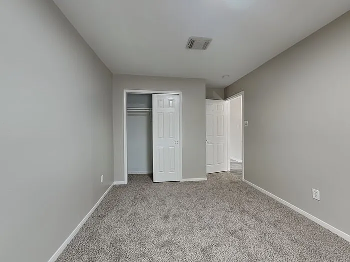 15535 Downford Dr — Photo 24