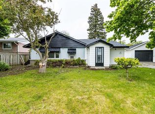 15 Spiers Cres, Cambridge, ON N1R1B3
