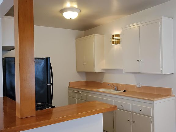 5th image of 1150 Manhattan Beach Blvd APT 7