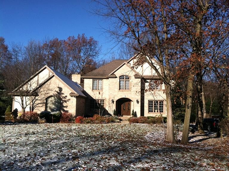 1st image of 4990 Birkdale Dr