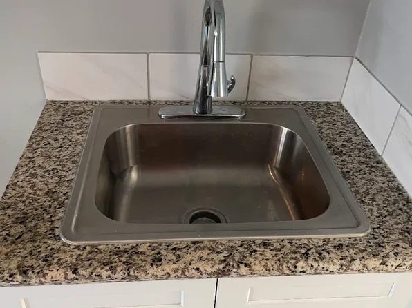 6909 Malabar St, Huntington Park, CA 90255