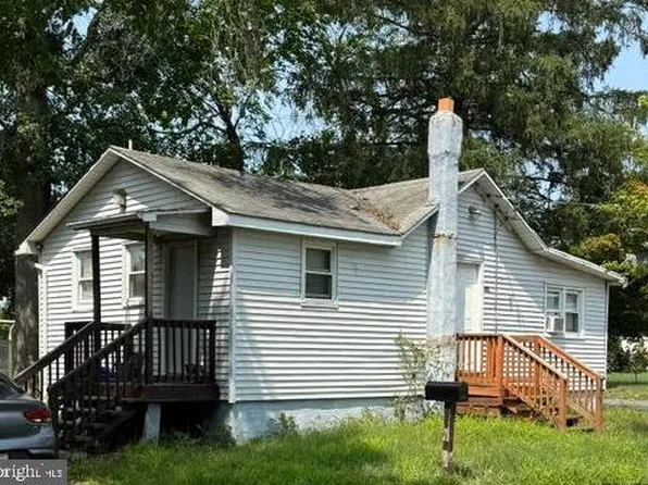 723 Humbert St, Vineland, NJ 08360