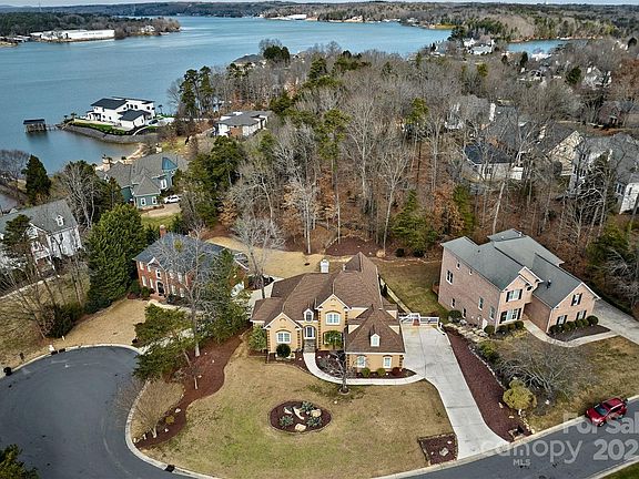2nd image of 15816 Feeny Ct