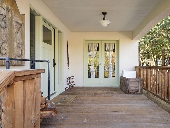 5th image of 3765 Twig Avenue