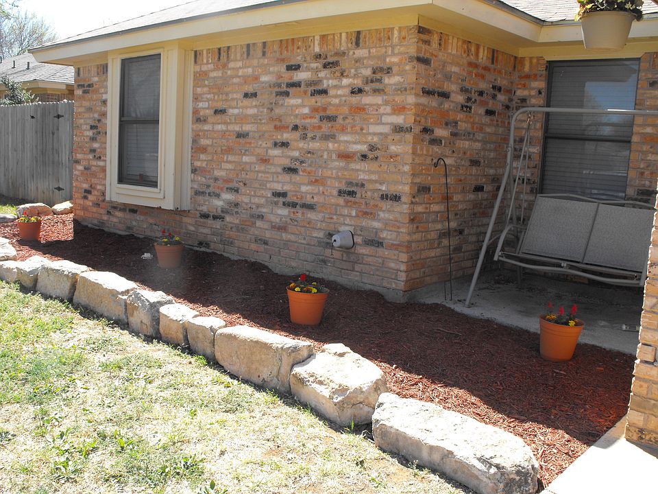 1st image of 5202 Deerwood Ln