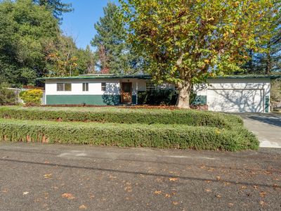 1590 Manzanita Drive, Ukiah, CA, 95482