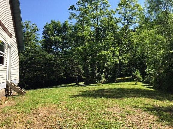4th image of 1200 County Road 12