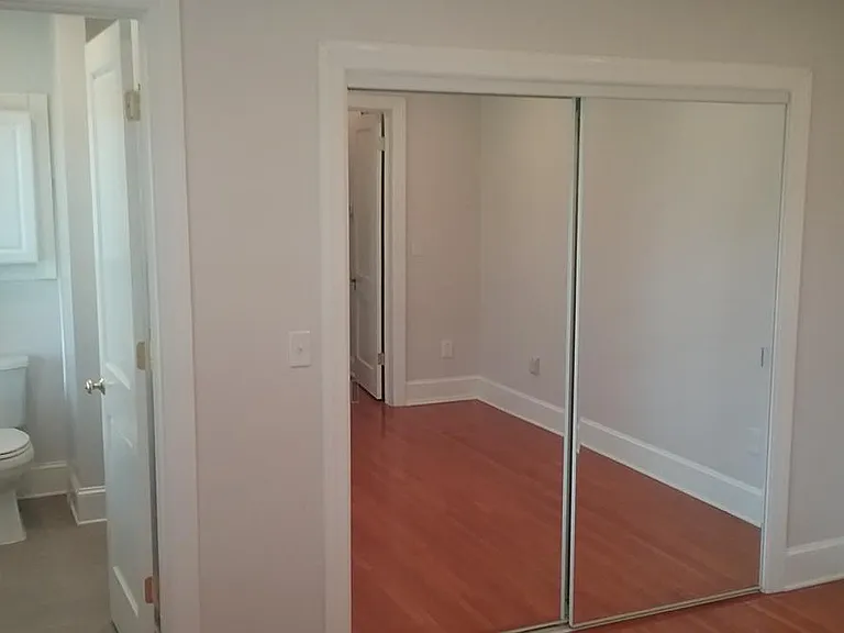Master Bed closet