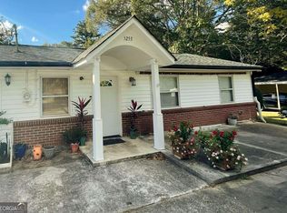 5253 Lyndale Cir, Forest Park, GA 30297