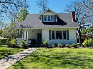 221 W Waddil St, Marksville, LA 71351