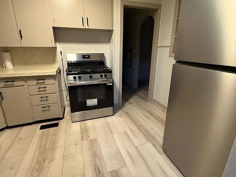 508 W Walnut St #508 — Photo 7