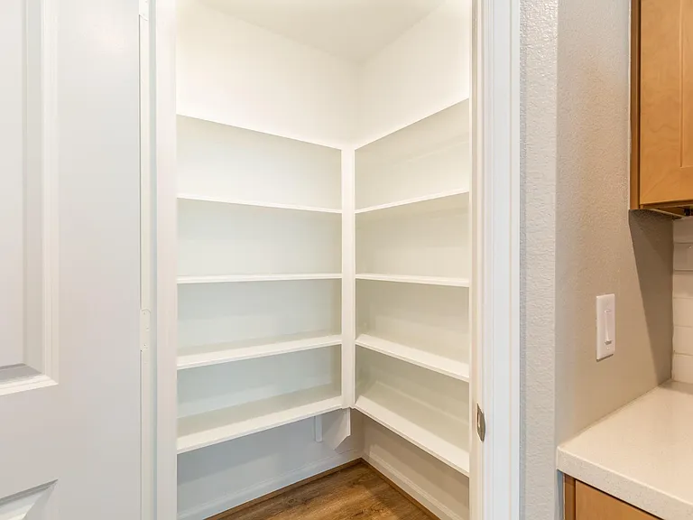 217 Park Place Cir #C — Photo 7