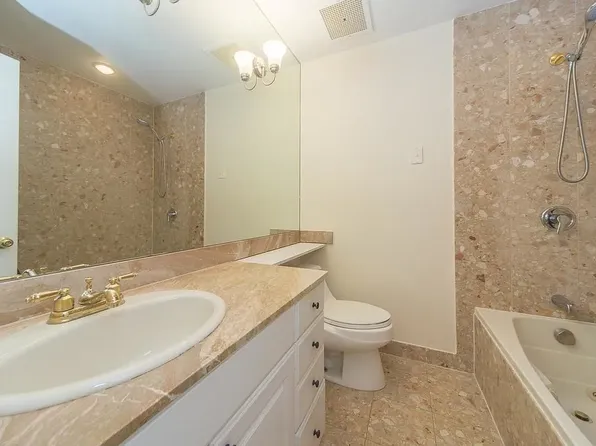 427 Humboldt Street image 35 of 68