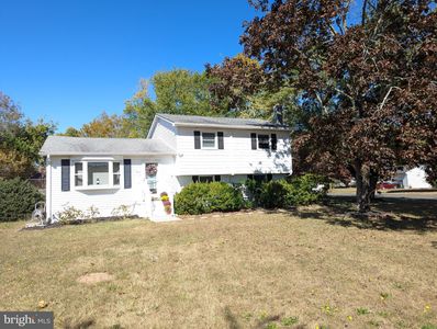 15 Secluded Ln, Rio Grande, NJ, 08242