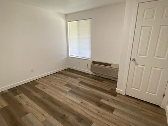 5th image of 345 E Oregon Ave #228